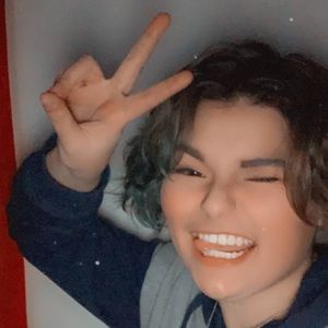 Meet your Posher, Rae